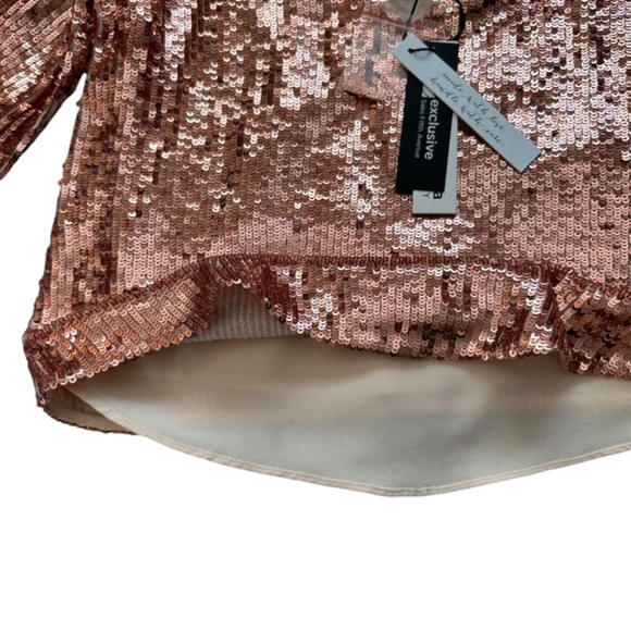 Alice + Olivia Top Womens XS Agatha Sequin Rose Gold Off The Shoulder Fairy NEW - Picture 9 of 16